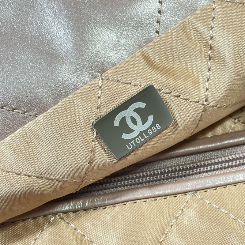 Ch**el hobo 22 bags
